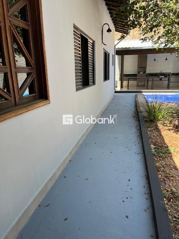 Casa 4 quartos à venda Jardim Panorama 460m² Montes Claros MG: 