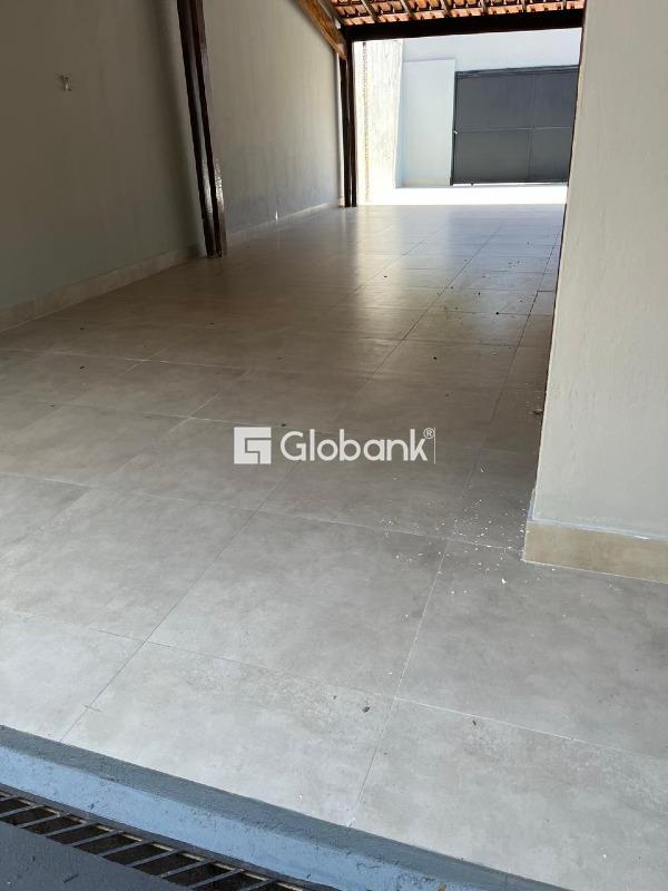 Casa 4 quartos à venda Jardim Panorama 460m² Montes Claros MG: 