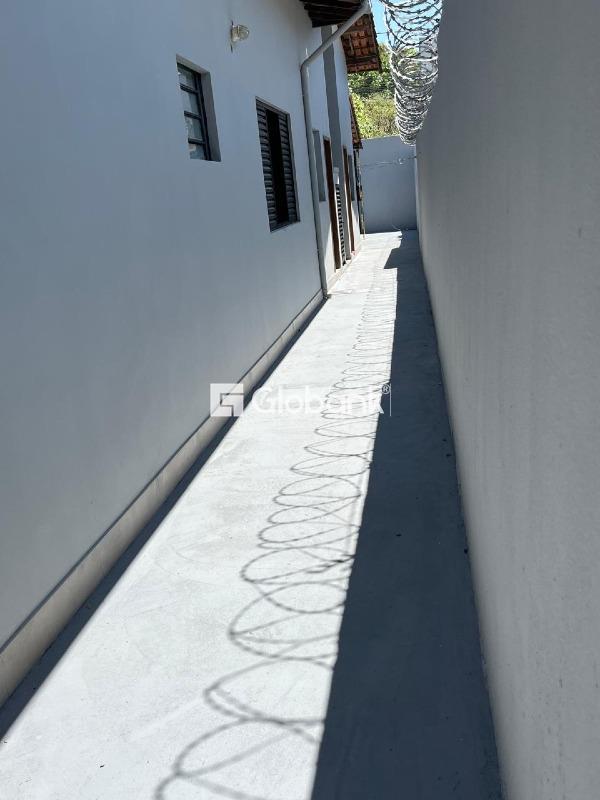 Casa 4 quartos à venda Jardim Panorama 460m² Montes Claros MG: 