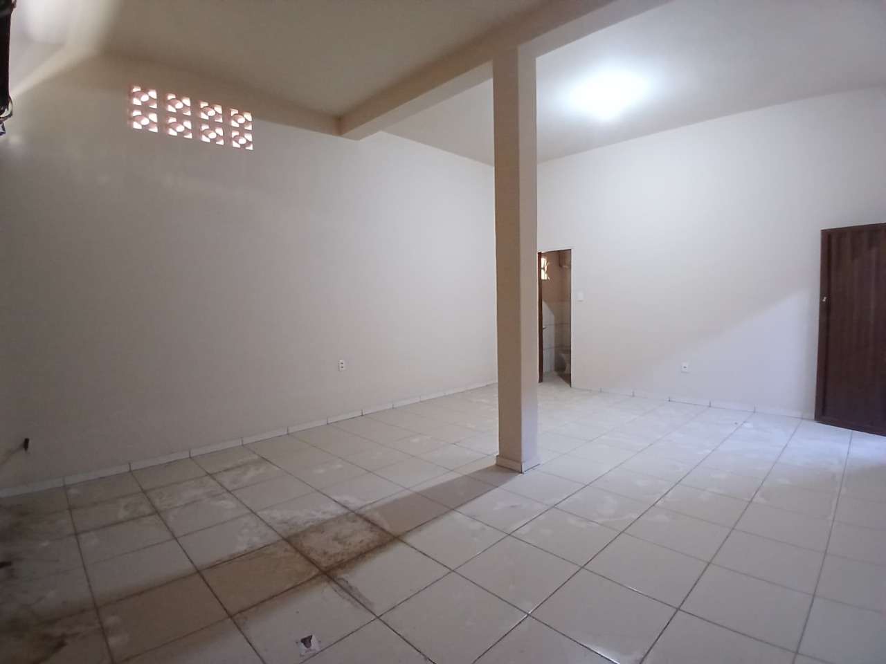 Ponto comercial para aluguel Alice Maia 48m² Montes Claros MG: Interior