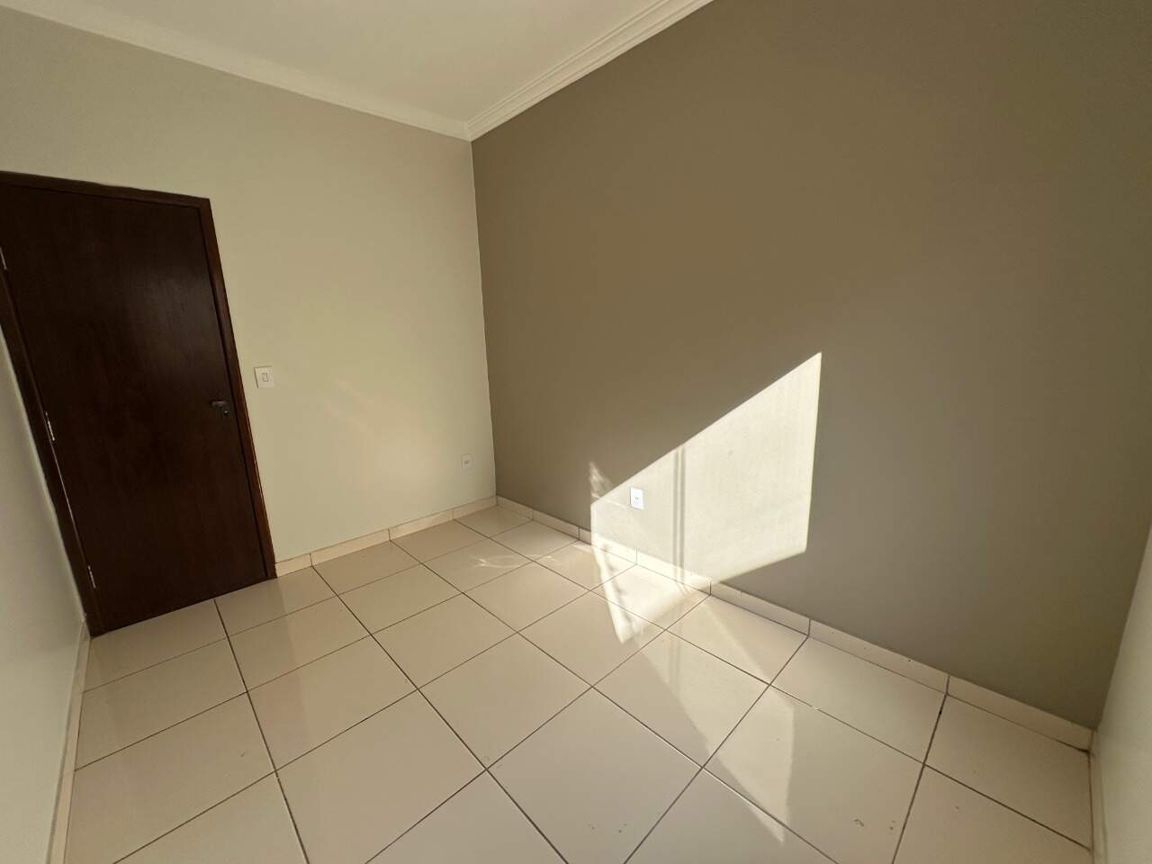 Casa 3 quartos para aluguel Jardim Olímpico 98m² Montes Claros MG: Quarto