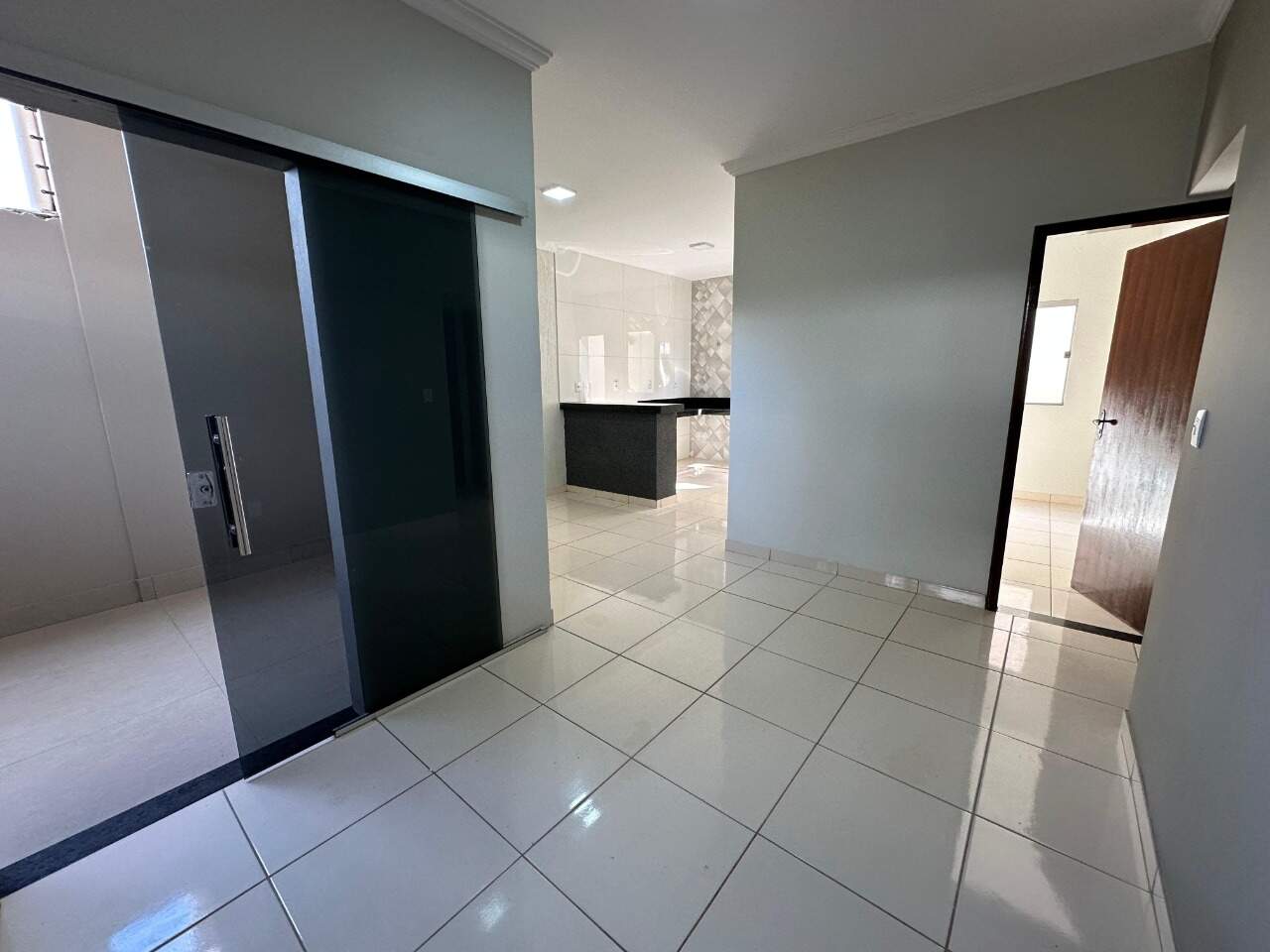 Casa 3 quartos para aluguel Jardim Olímpico 98m² Montes Claros MG: Sala tv