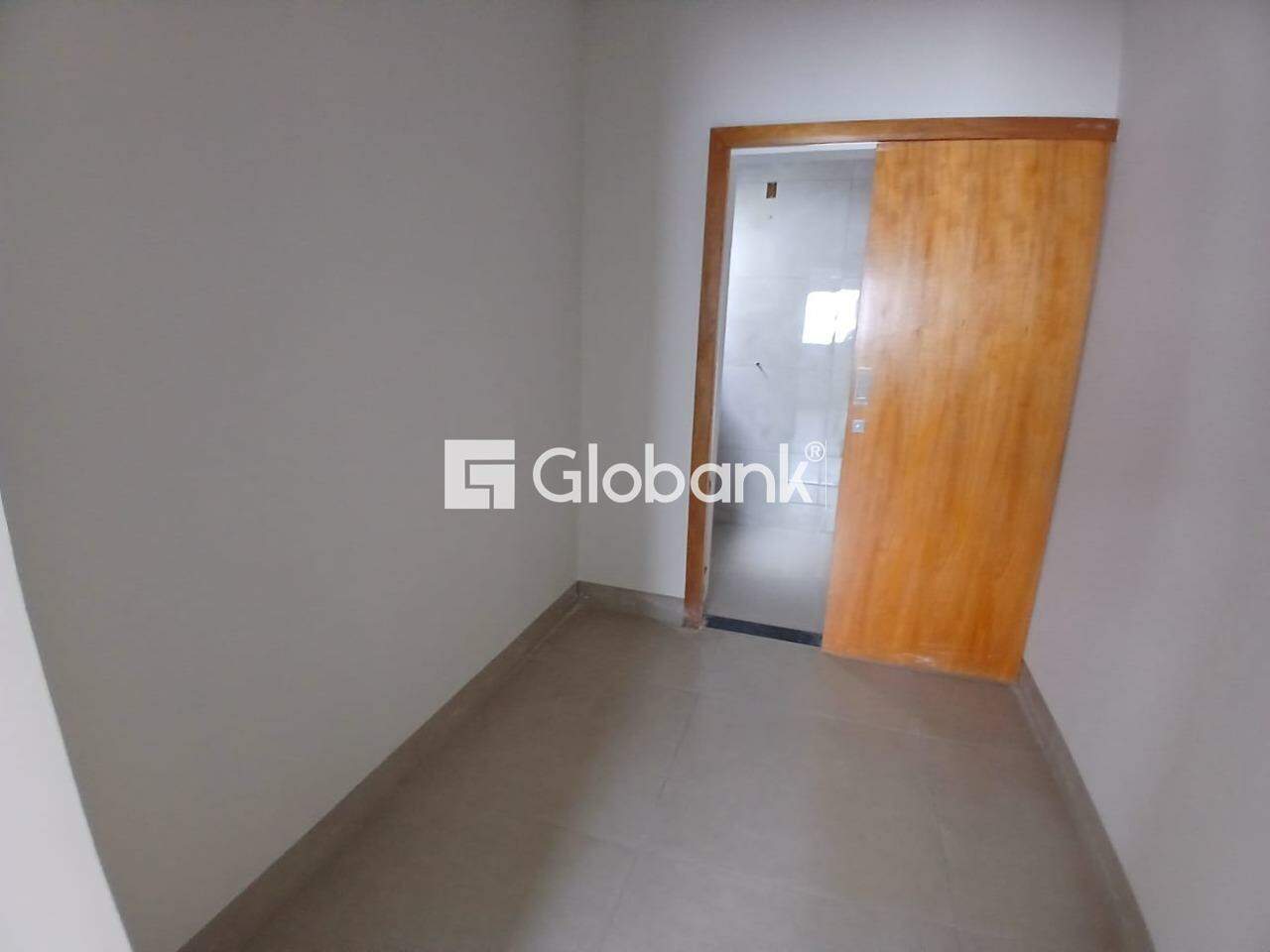 Sobrado 4 quartos à venda Planalto 141m² Montes Claros MG: 