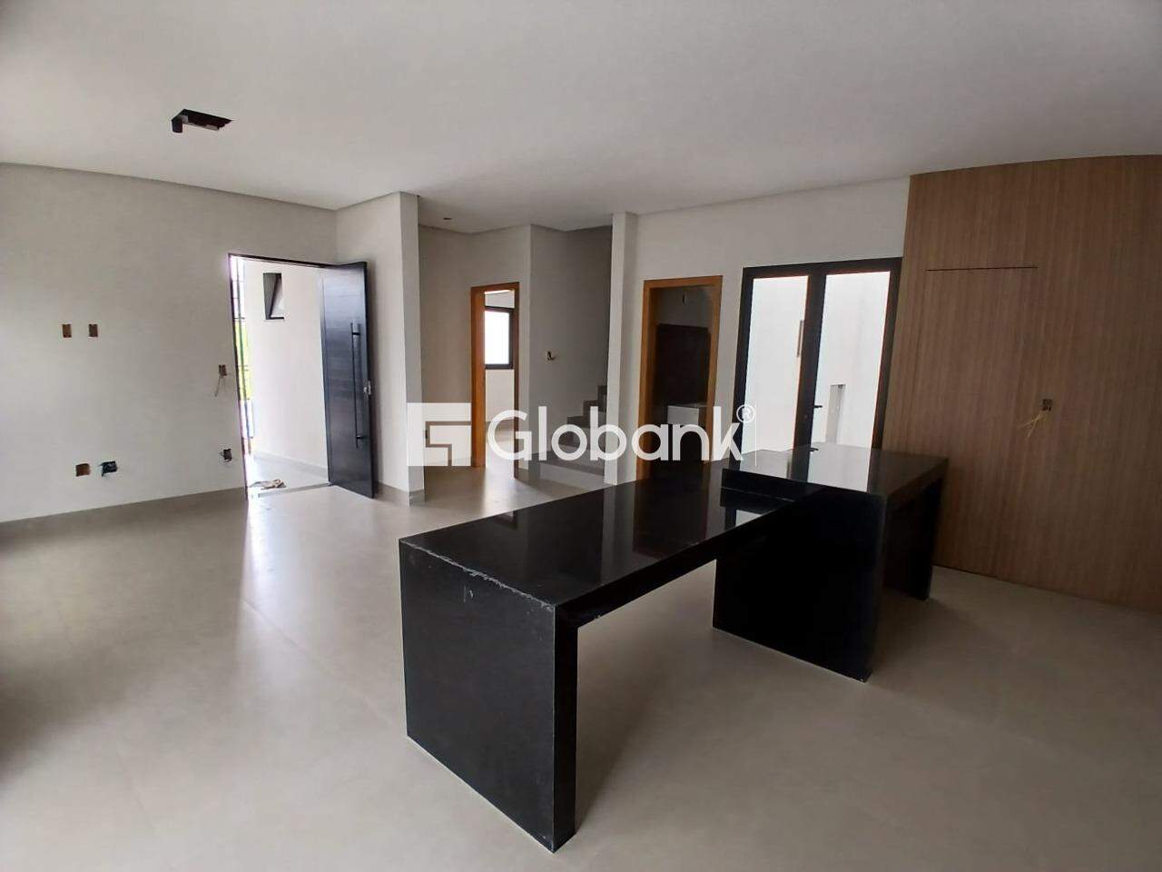 Sobrado 4 quartos à venda Planalto 141m² Montes Claros MG: 