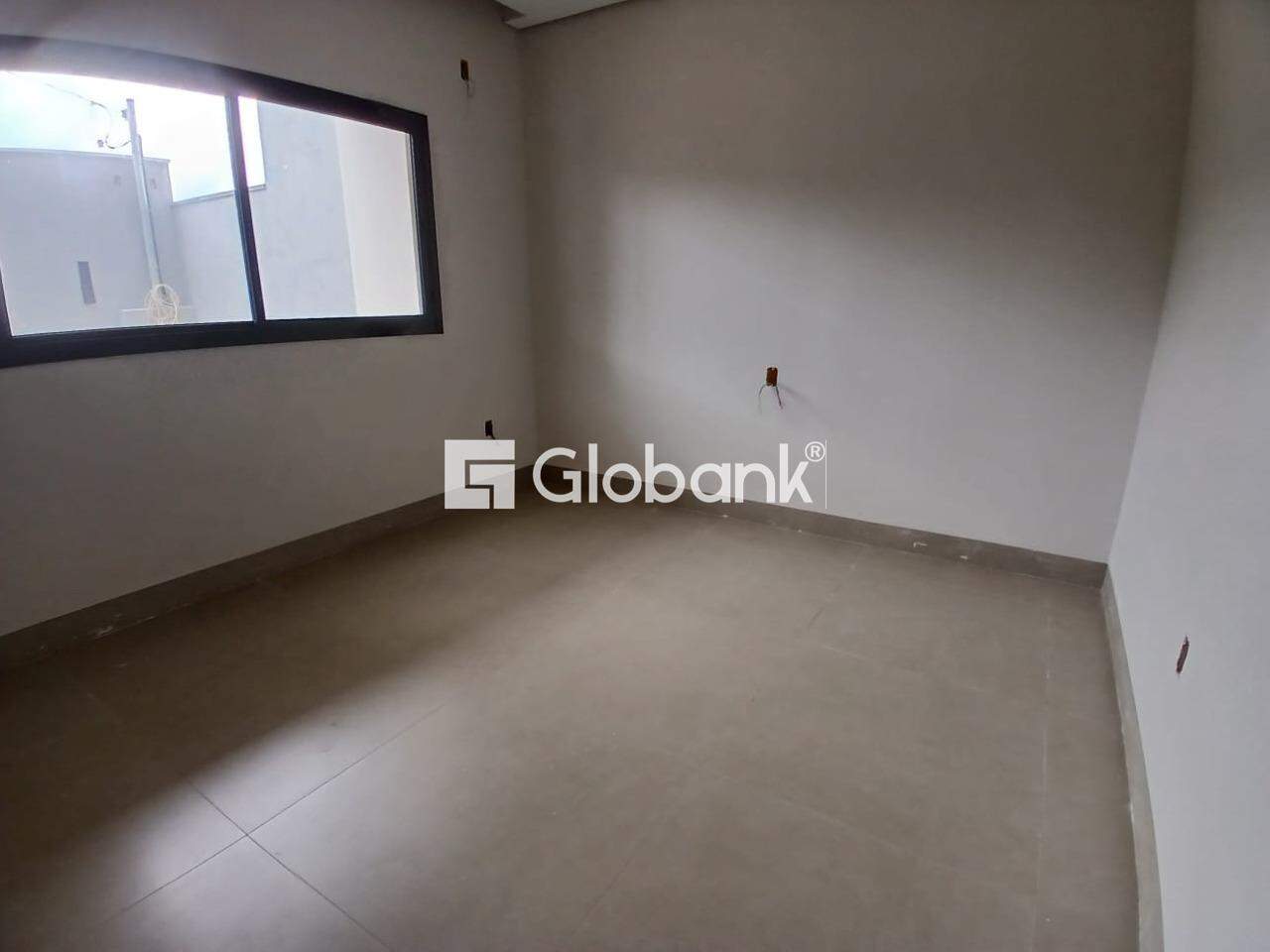 Sobrado 4 quartos à venda Planalto 141m² Montes Claros MG: 