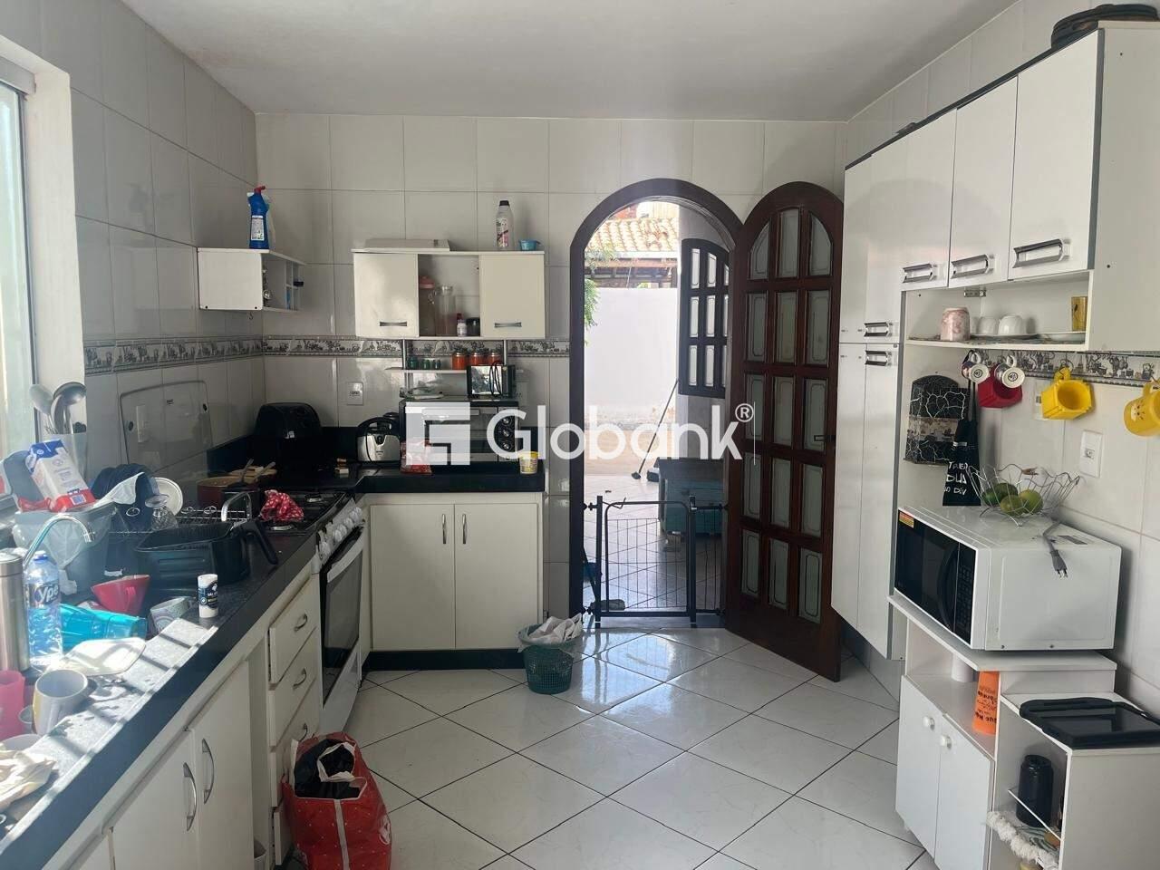 Casa 7 quartos à venda Vila Brasília 408m² Montes Claros MG: COZINHA