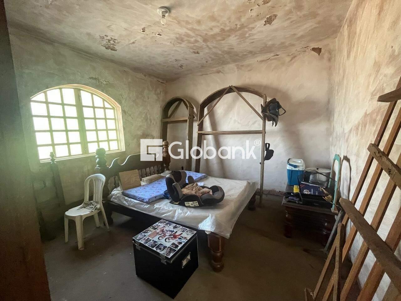 Casa 7 quartos à venda Vila Brasília 408m² Montes Claros MG: DORMIT RIO-SU TE 02  SEGUNDO PISO EM ACABAMENTO