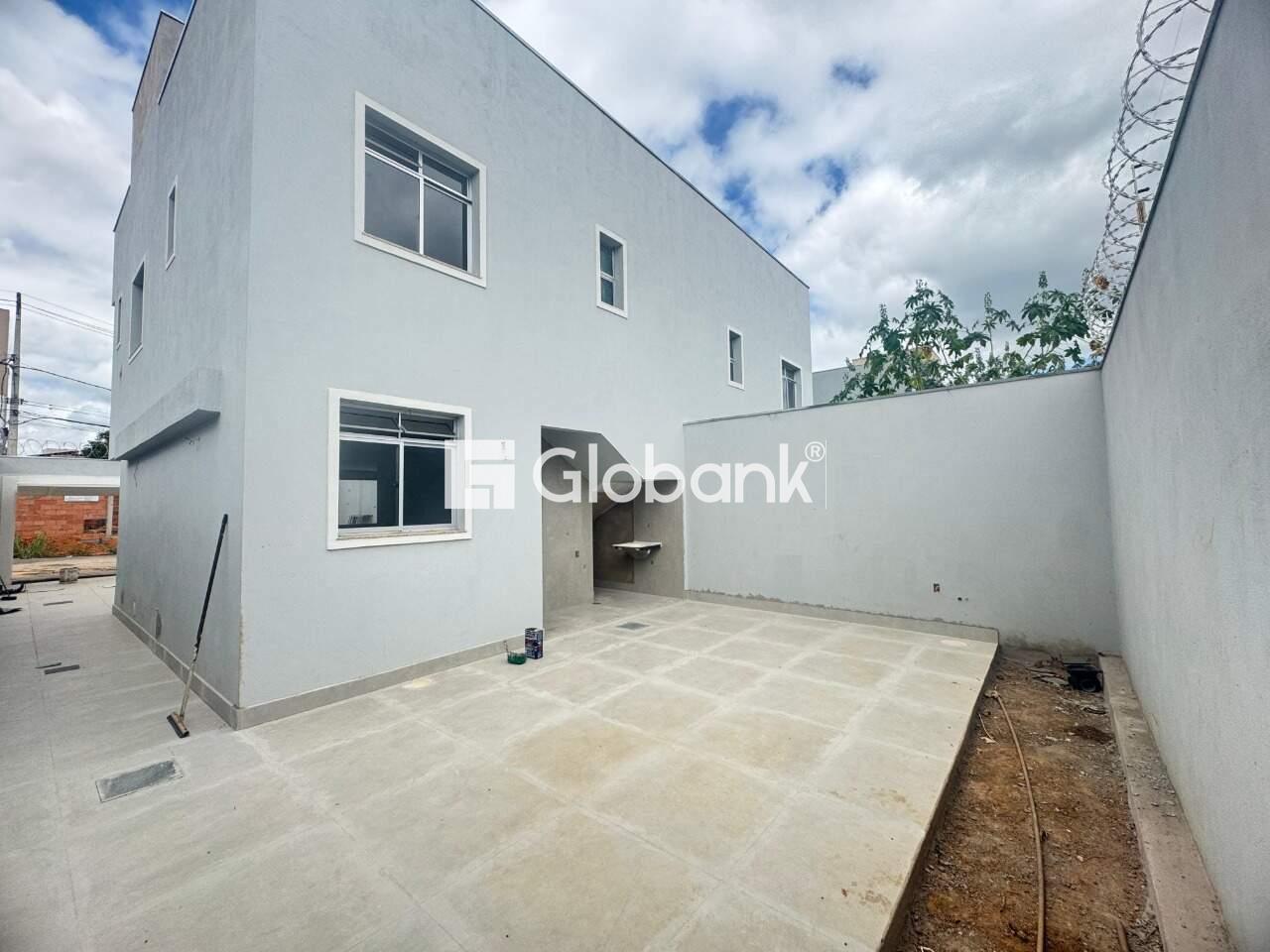 Casa 3 quartos à venda Ibituruna 104m² Montes Claros MG: 12