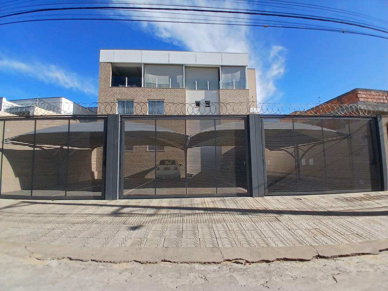 Apartamento 2 quartos para aluguel Ibituruna 70m² Montes Claros MG: Fachada