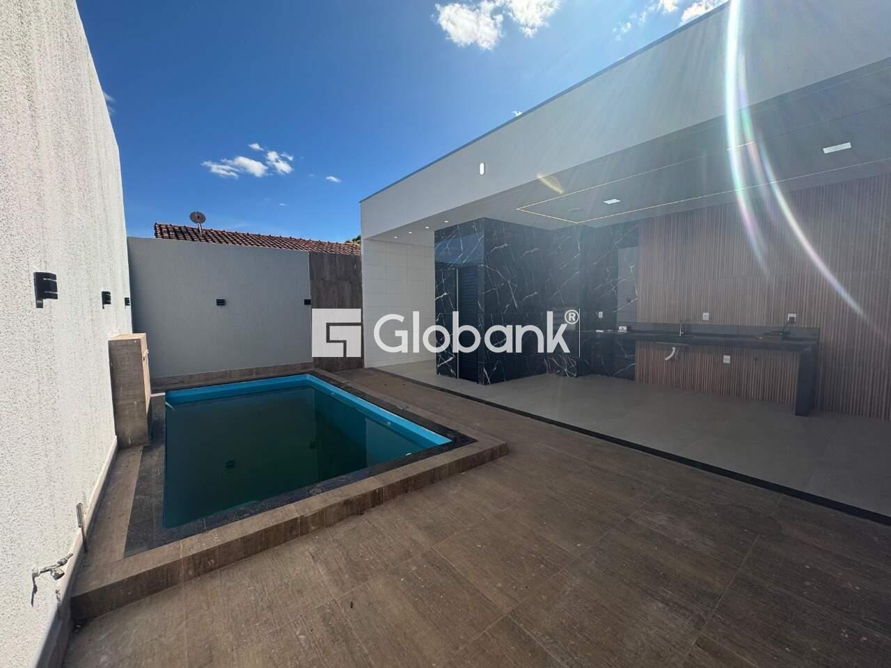 Casa 3 quartos à venda Planalto 160m² Montes Claros MG: 