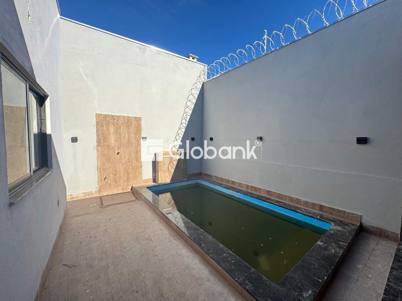 Casa 3 quartos à venda Universitário 160m² Montes Claros MG: 