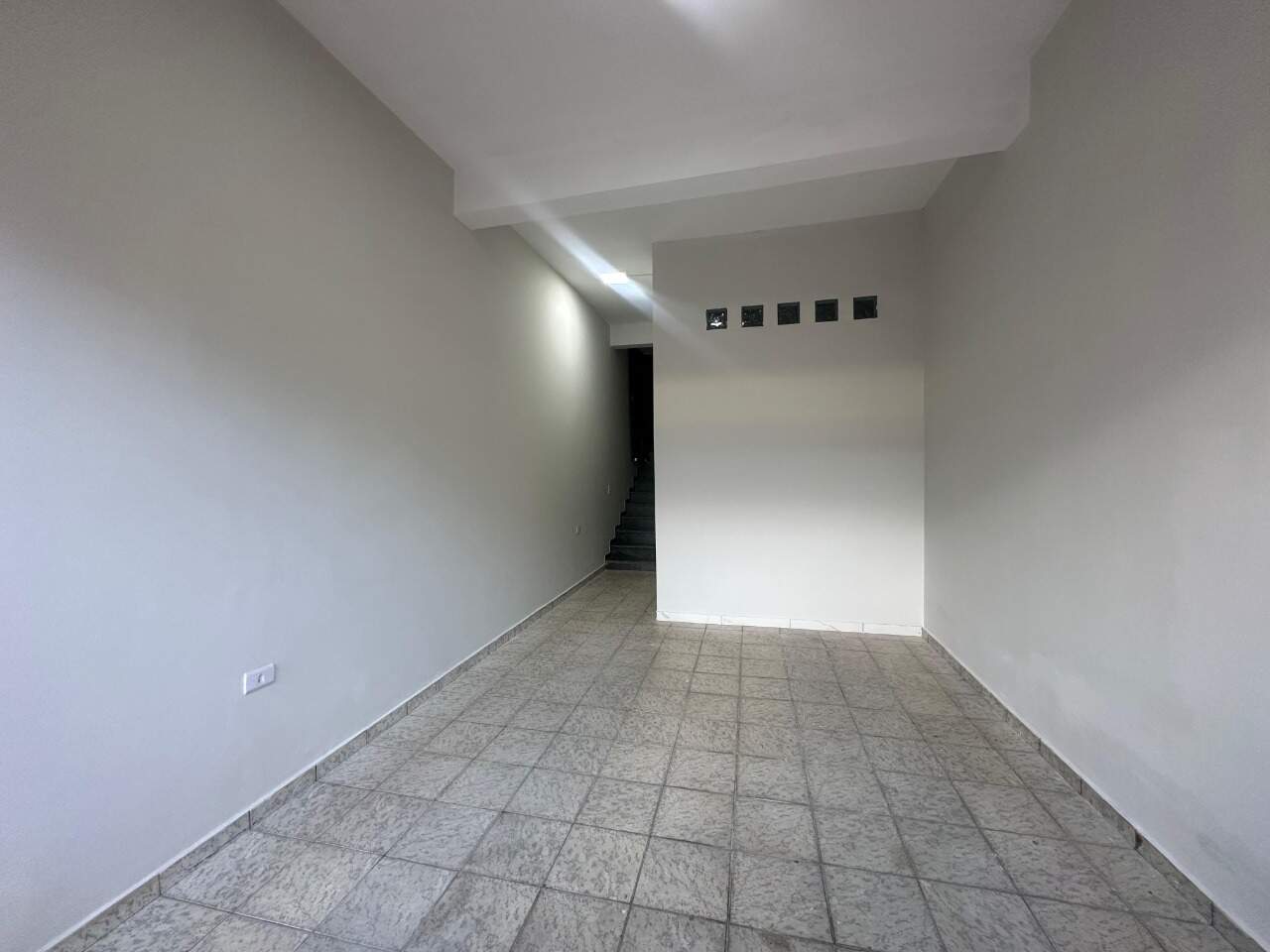 Casa 3 quartos para aluguel Monte Alegre 130m² Montes Claros MG: Garagem