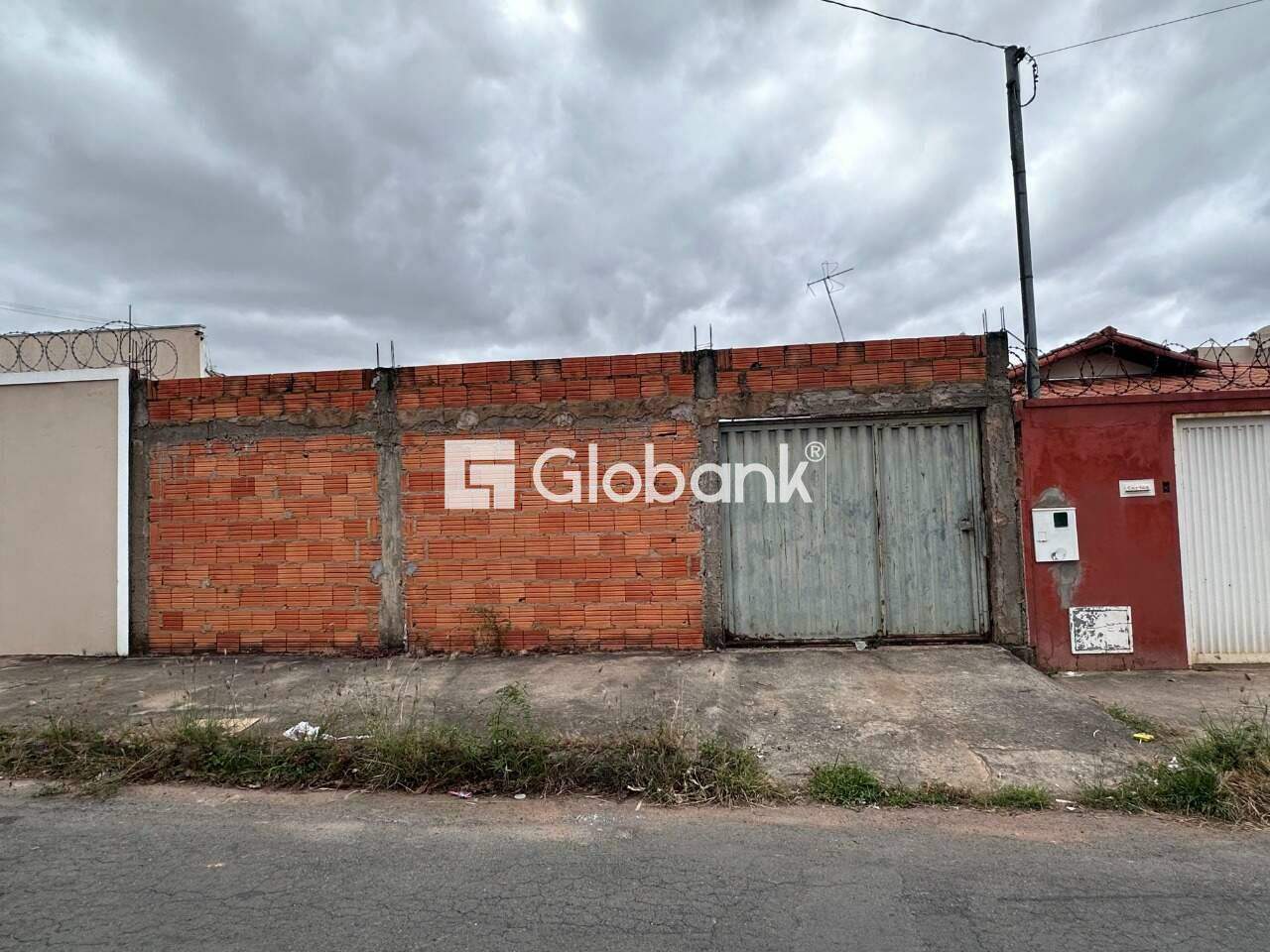 Terreno à venda Planalto 280,5m² Montes Claros MG: 