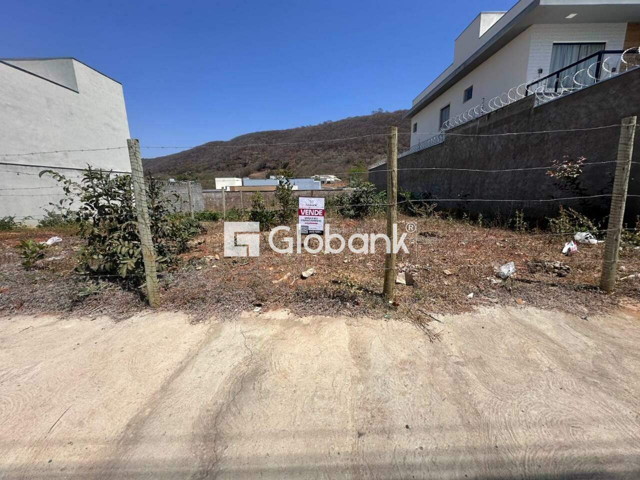 Terreno à venda Ibituruna 0m² Montes Claros MG: 