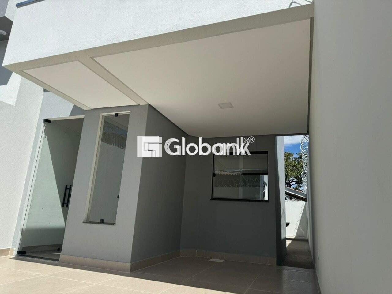 Casa 2 quartos à venda Nova América 50m² Montes Claros MG: