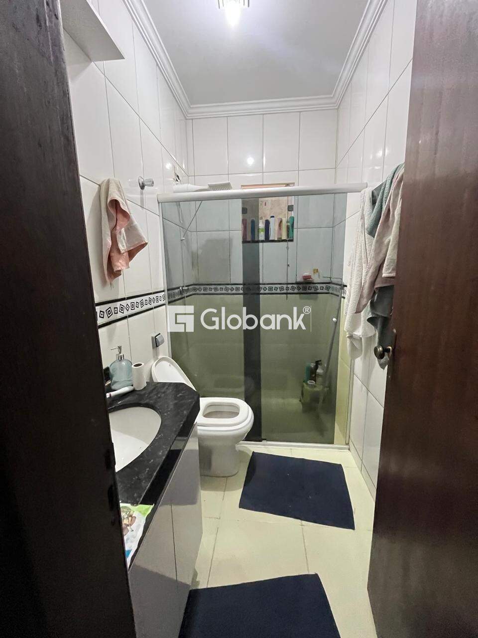 Casa 3 quartos à venda Interlagos 58,46m² Montes Claros MG: BANHEIRO SOCIAL