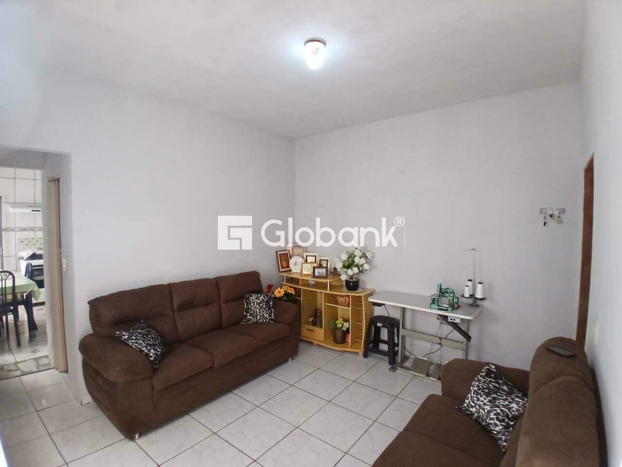 Casa 3 quartos à venda Novo Delfino 120m² Montes Claros MG: 