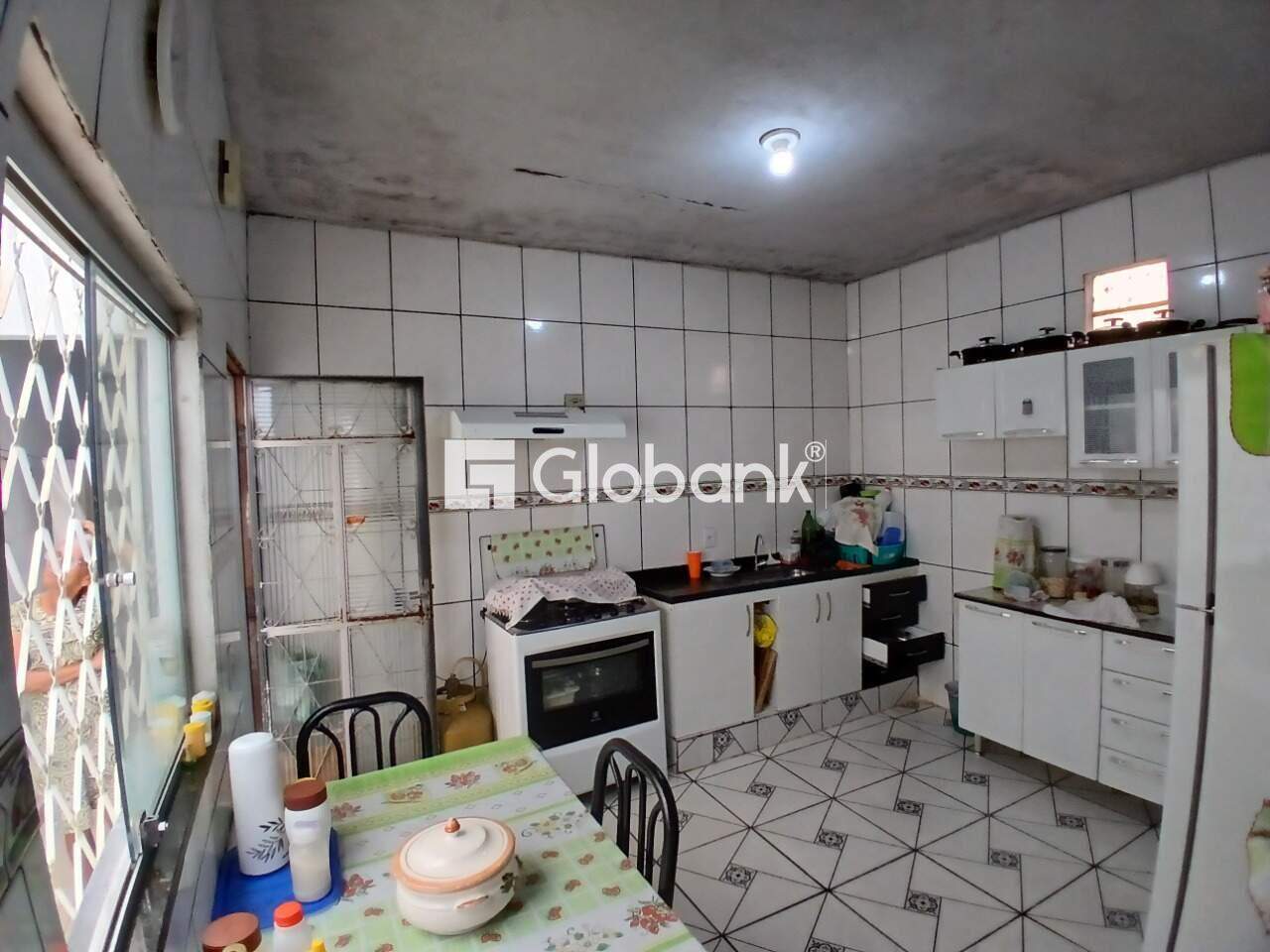 Casa 3 quartos à venda Novo Delfino 120m² Montes Claros MG: 