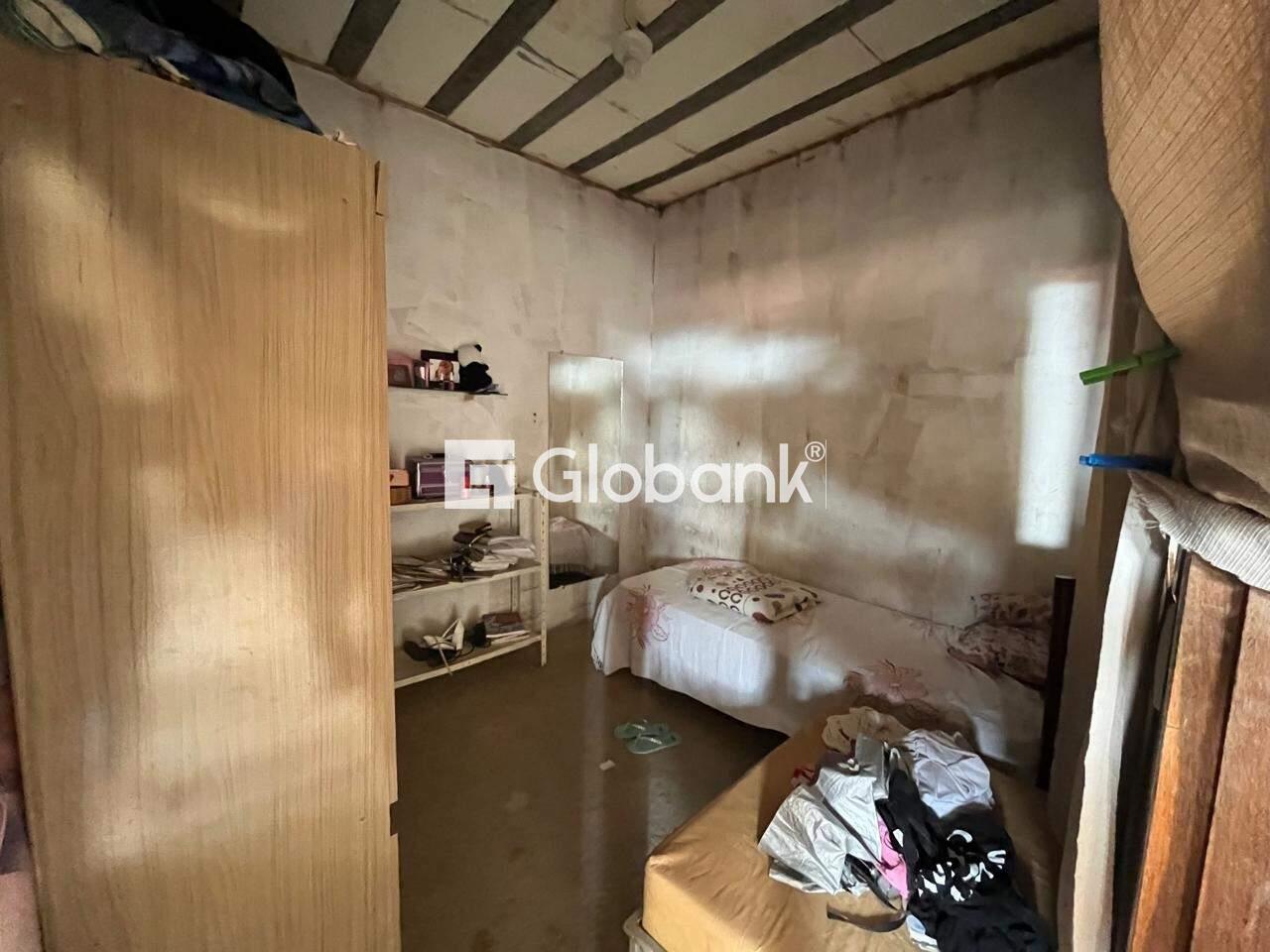 Casa 8 quartos à venda Alcides Rabelo 300m² Montes Claros MG: 