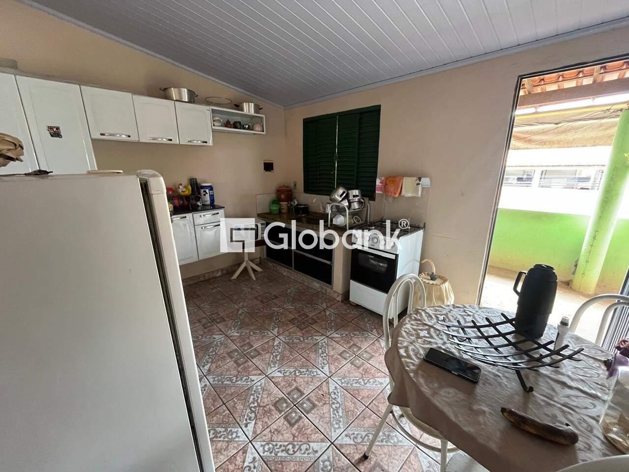 Casa 8 quartos à venda Alcides Rabelo 300m² Montes Claros MG: 