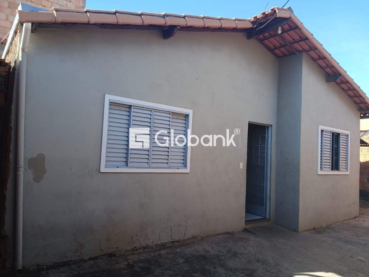 Casa 3 quartos à venda Alice Maia 60m² Montes Claros MG: 