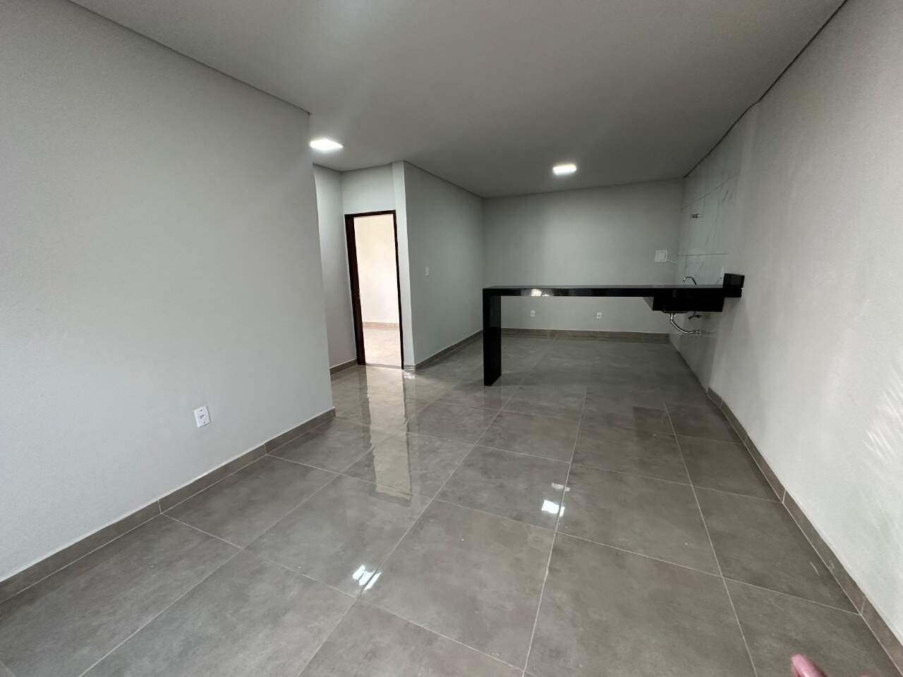 Casa 2 quartos para aluguel Santa Rita I 55m² Montes Claros MG: Sala