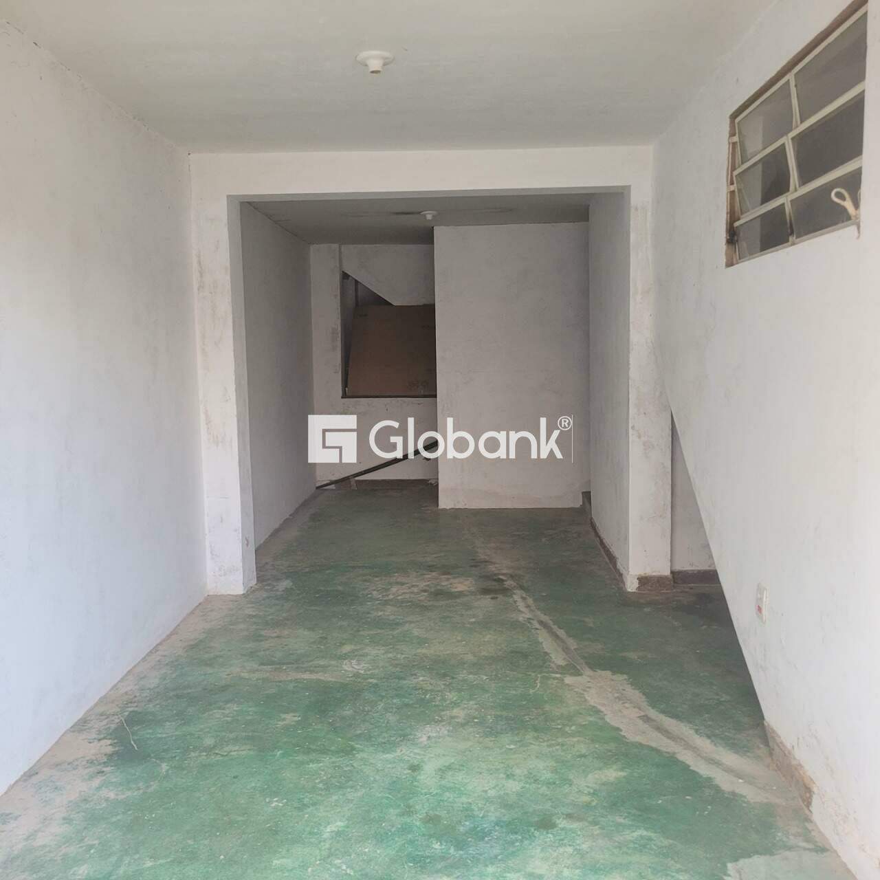 Ponto comercial para aluguel São José 85m² Montes Claros MG: Interior ponto comercial
