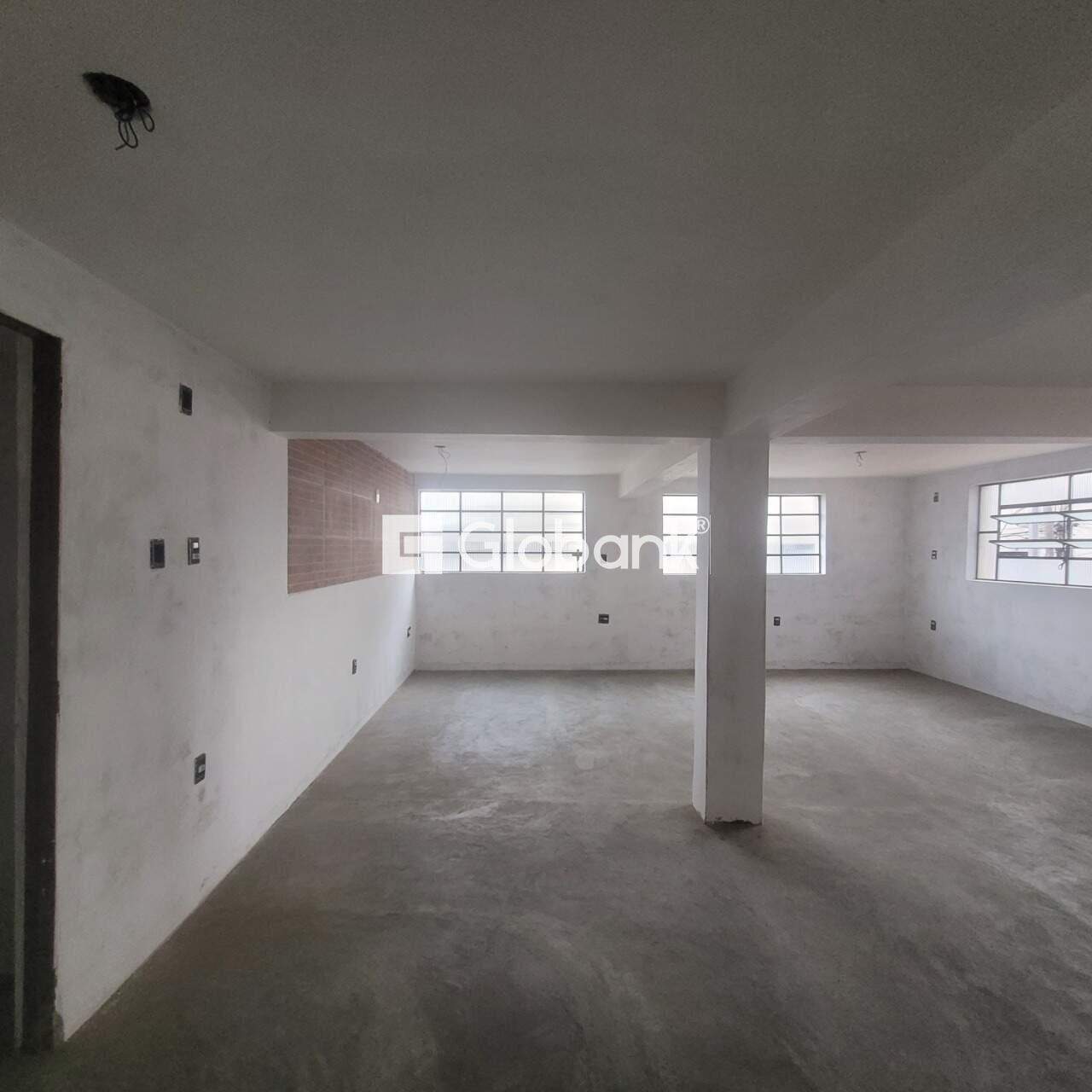 Ponto comercial para aluguel São José 85m² Montes Claros MG: Sala superior.