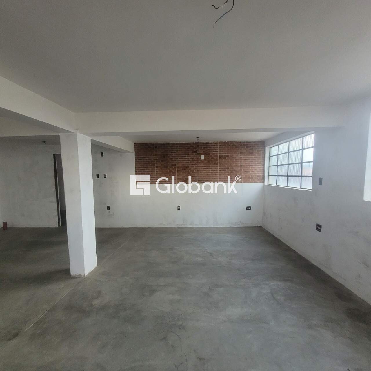 Ponto comercial para aluguel São José 85m² Montes Claros MG: Sala.