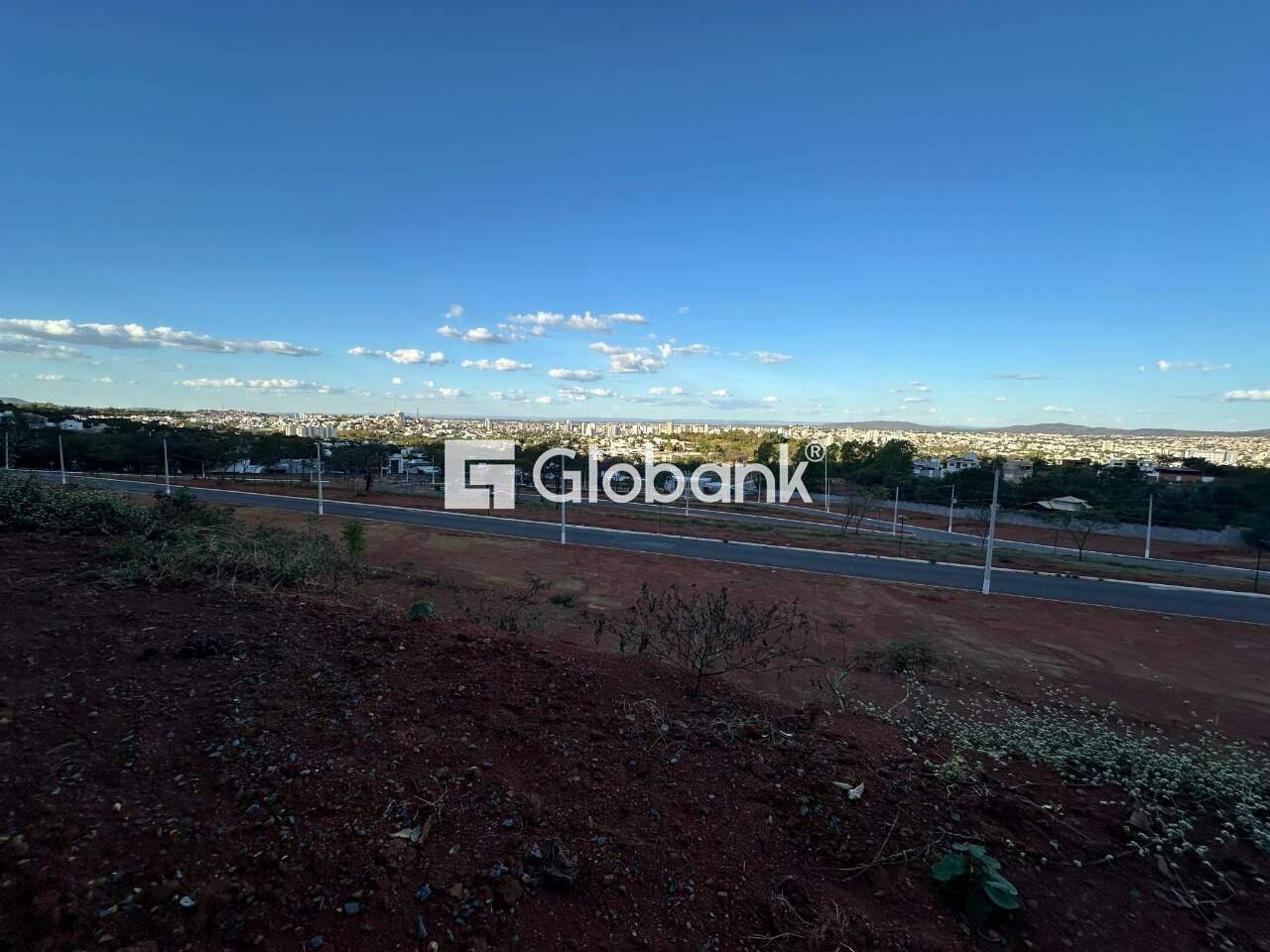 Terreno à venda Ibituruna 0m² Montes Claros MG: 