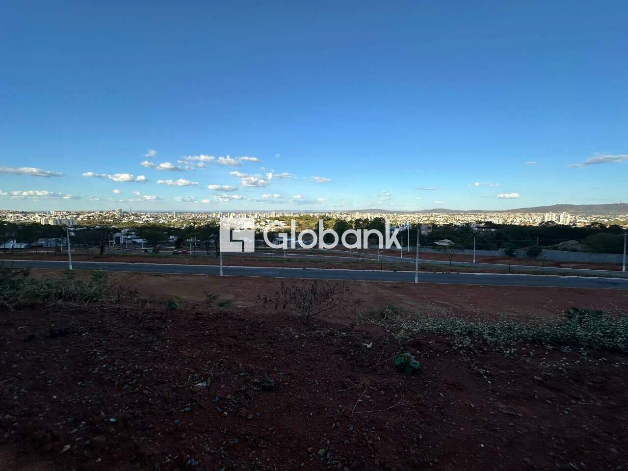 Terreno à venda Ibituruna 0m² Montes Claros MG: 