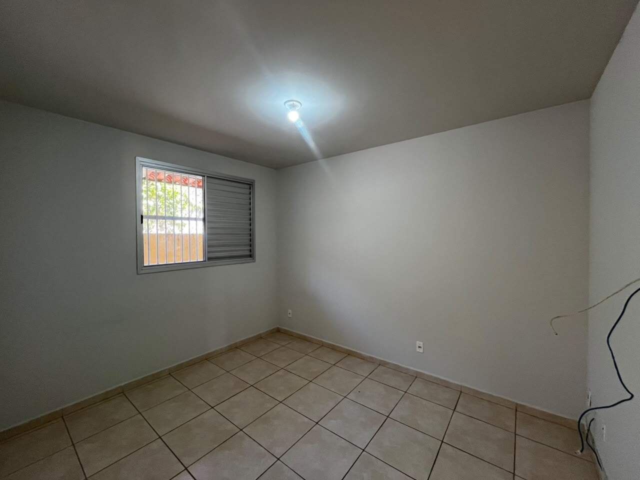 Apartamento 2 quartos para aluguel Residencial Sul Ipês 55m² Montes Claros MG: 