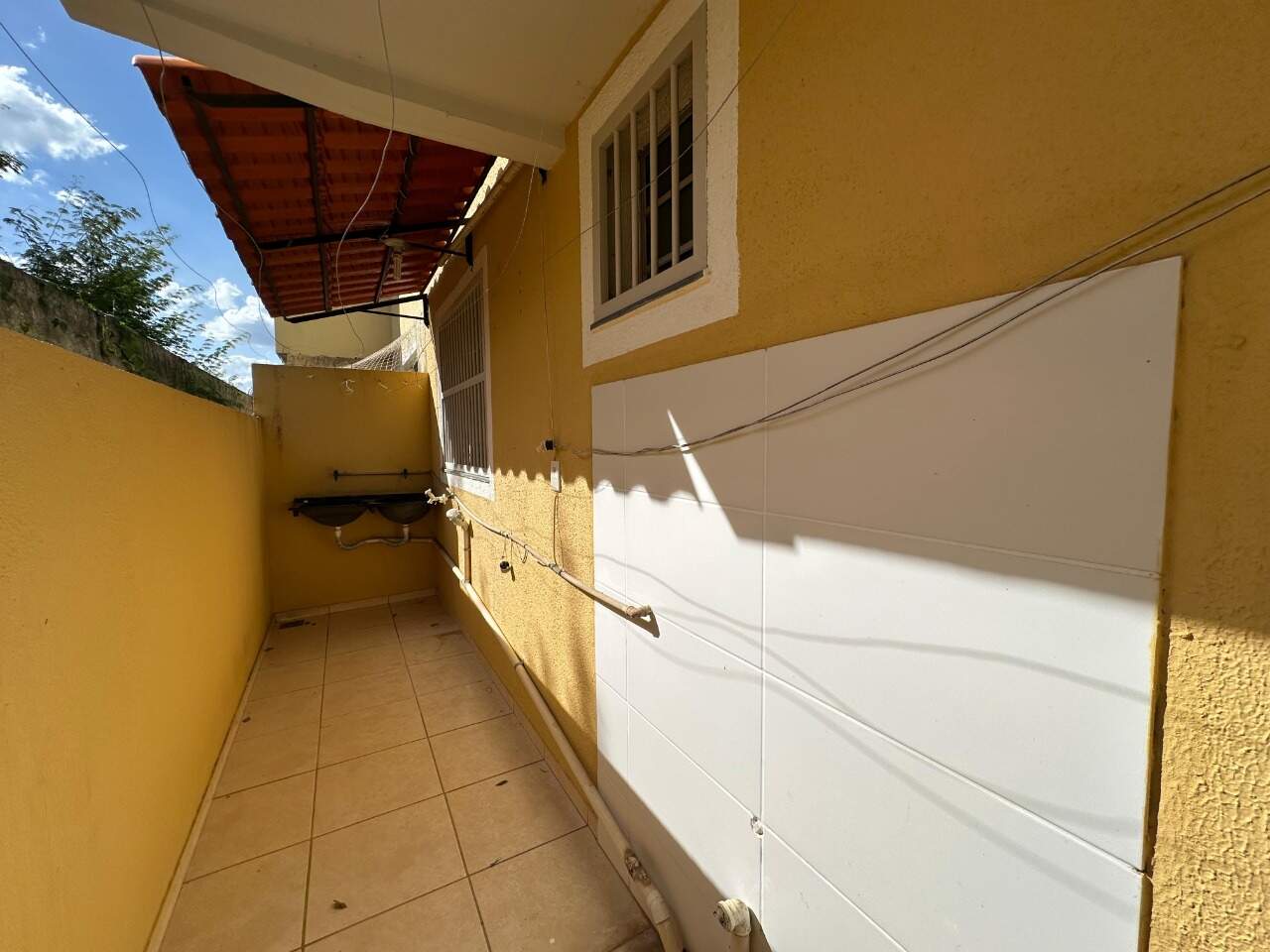Apartamento 2 quartos para aluguel Residencial Sul Ipês 55m² Montes Claros MG: rea de servi o