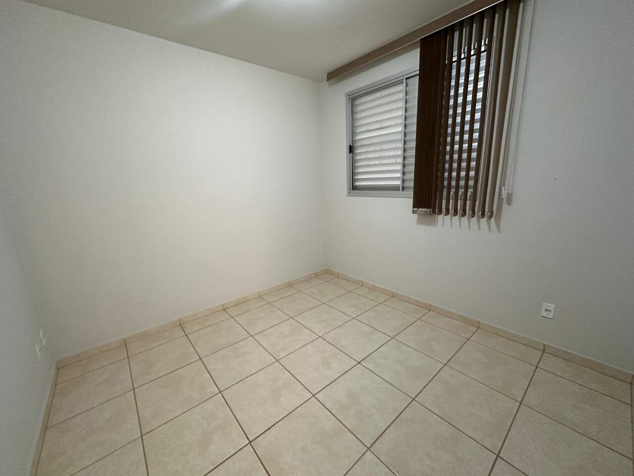 Apartamento 2 quartos para aluguel Residencial Sul Ipês 55m² Montes Claros MG: Quarto