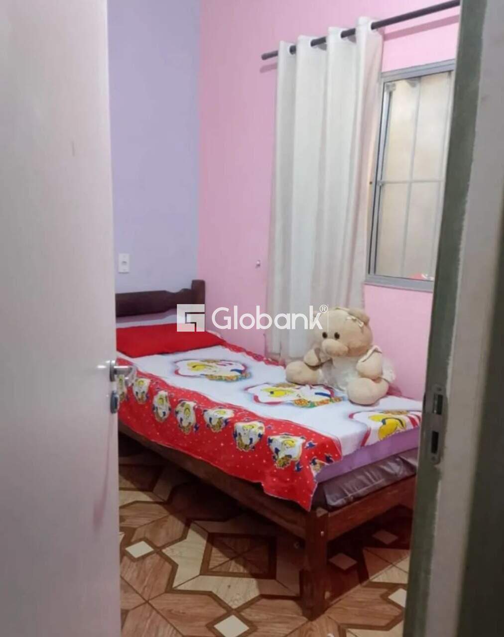 Casa 2 quartos à venda Vila Maria Cândida 90m² Montes Claros MG: 