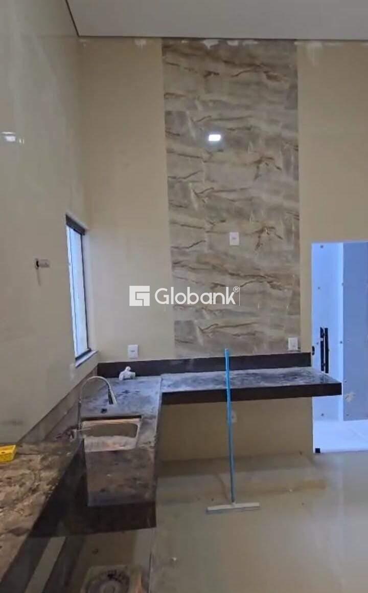 Casa 3 quartos à venda Nossa Senhora das Graças 75m² Montes Claros MG: 