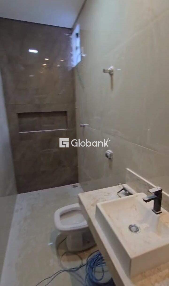 Casa 3 quartos à venda Nossa Senhora das Graças 75m² Montes Claros MG: 