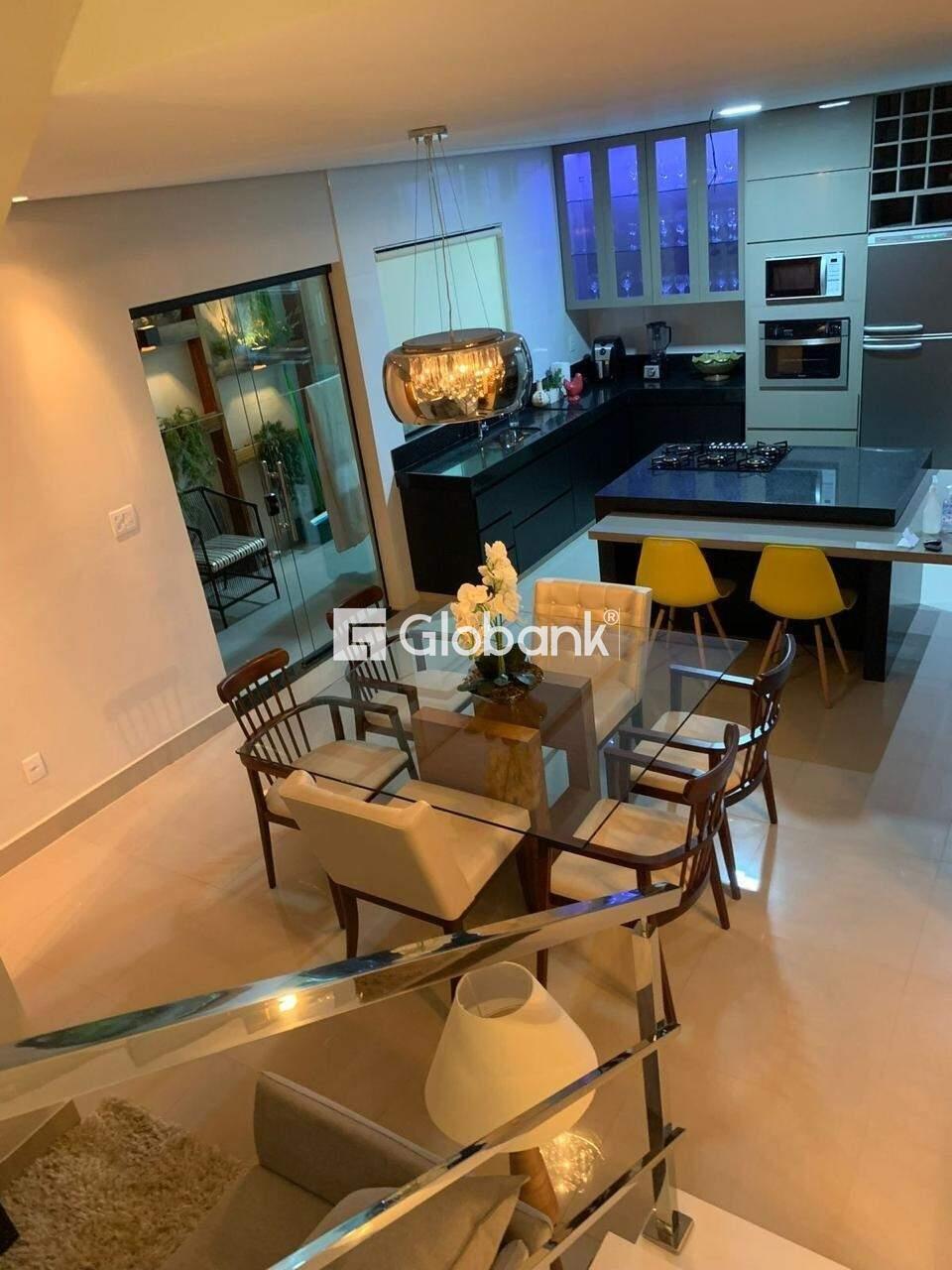 Casa 3 quartos à venda Ibituruna 140m² Montes Claros MG: 