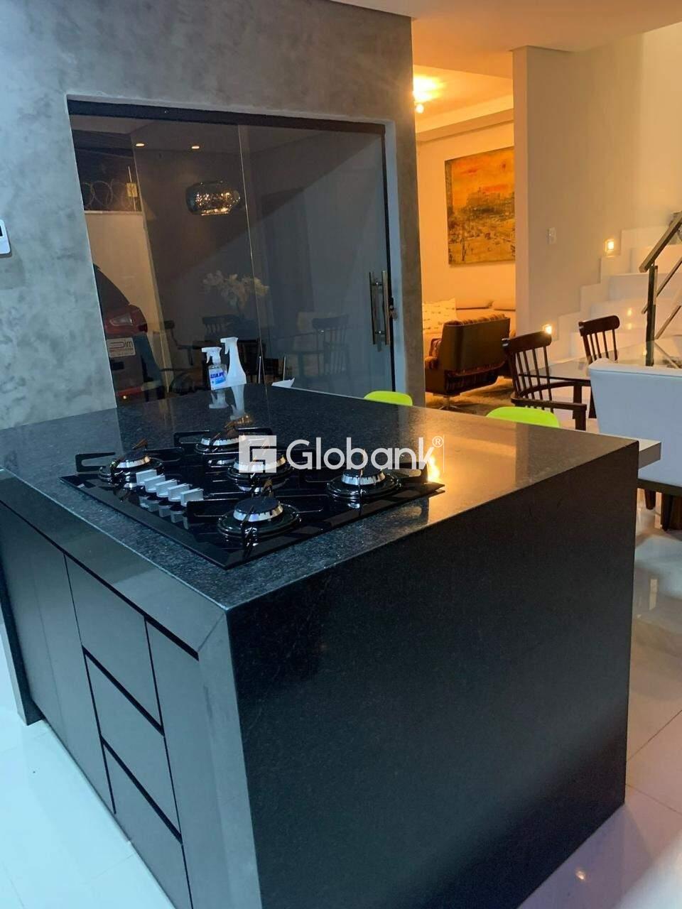 Casa 3 quartos à venda Ibituruna 140m² Montes Claros MG: 