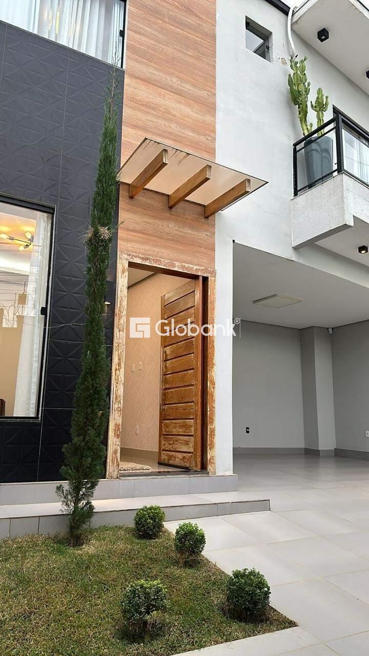 Casa 3 quartos à venda Ibituruna 140m² Montes Claros MG: 