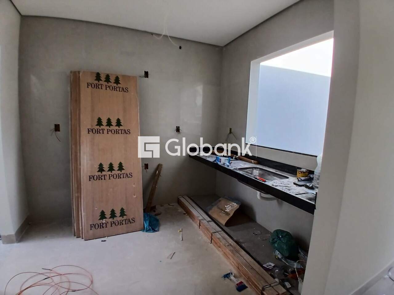 Casa 3 quartos à venda Jardim Primavera 100m² Montes Claros MG: