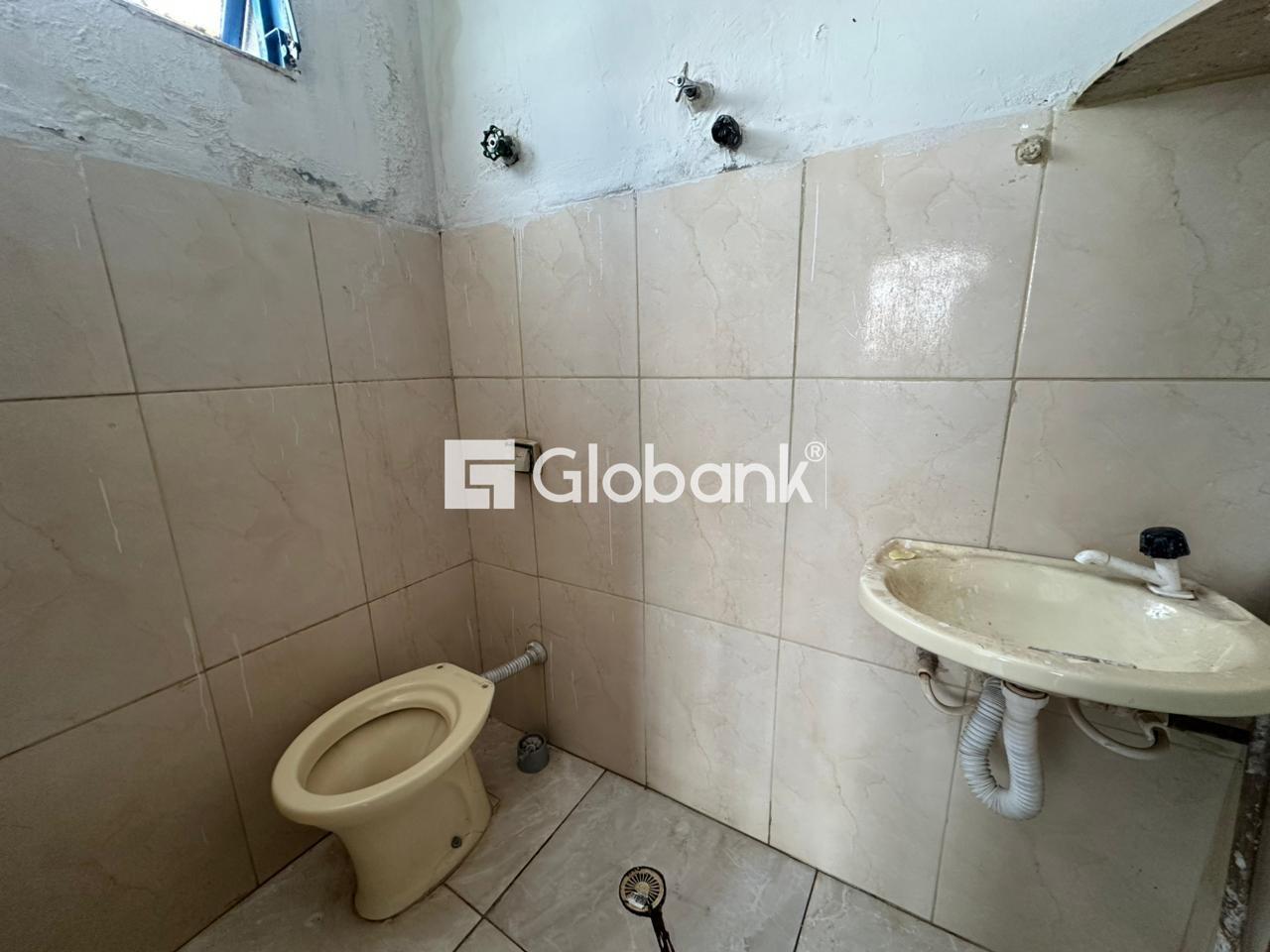 Kitnet 1 quarto para aluguel Centro 25m² Montes Claros MG: 