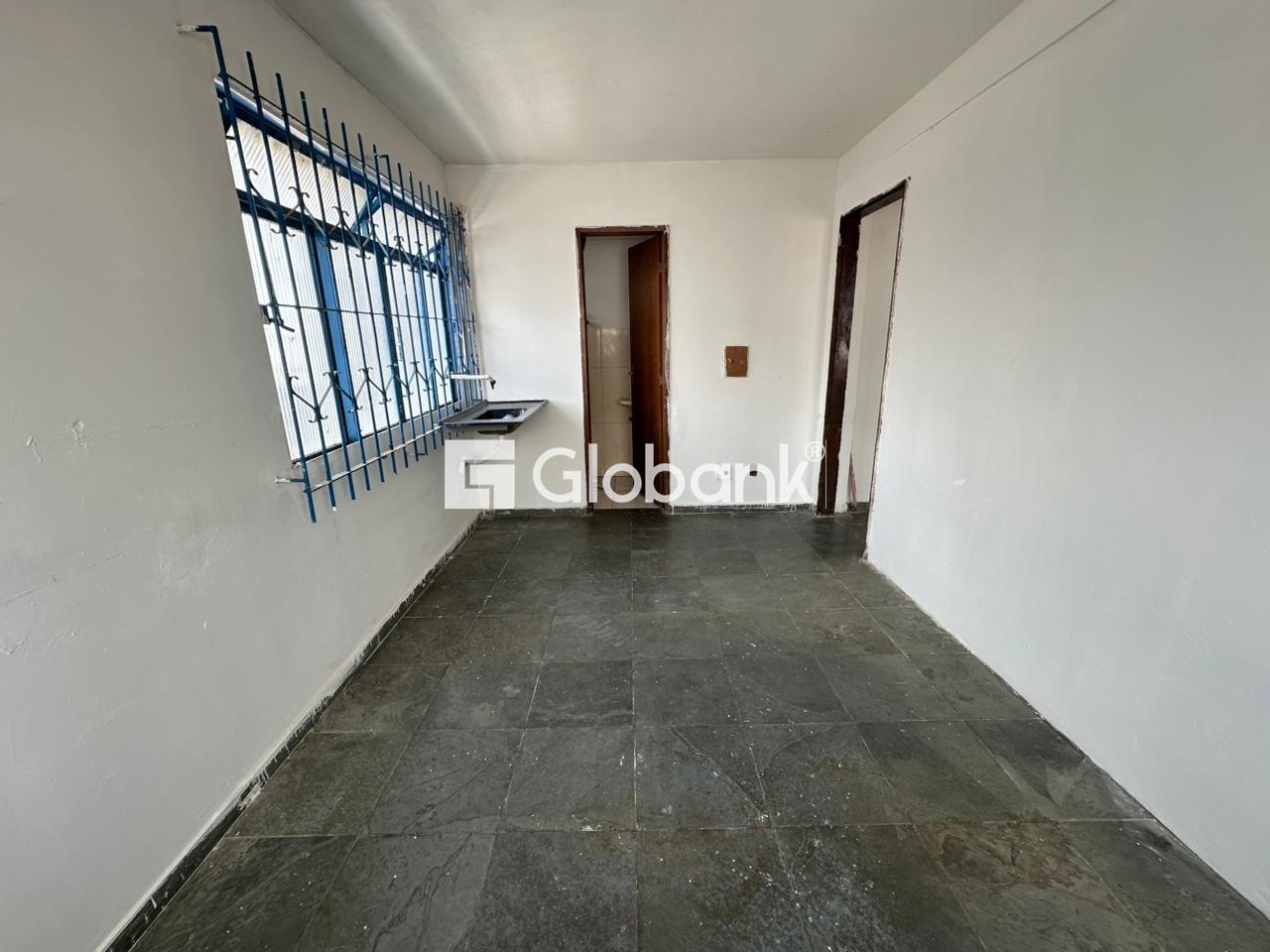 Kitnet 1 quarto para aluguel Centro 25m² Montes Claros MG: 