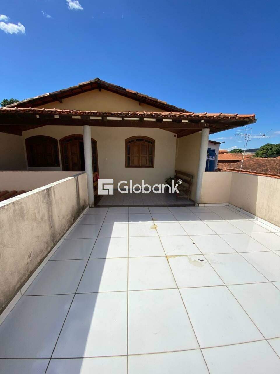 Casa 5 quartos à venda Maracanã 190m² Montes Claros MG: 
