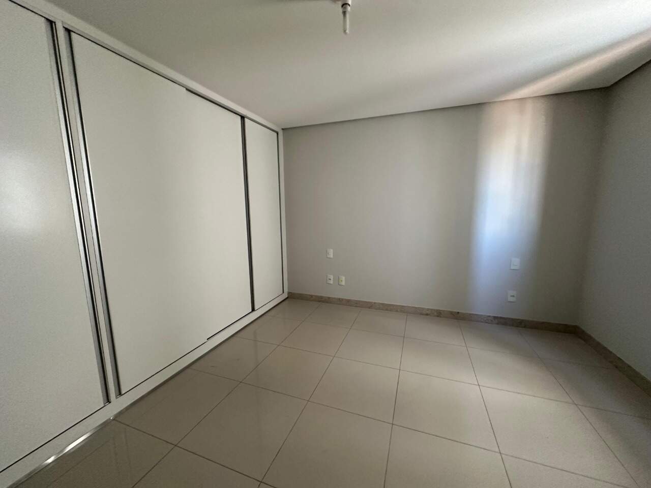 Apartamento 3 quartos para aluguel Melo 110m² Montes Claros MG: Quarto1