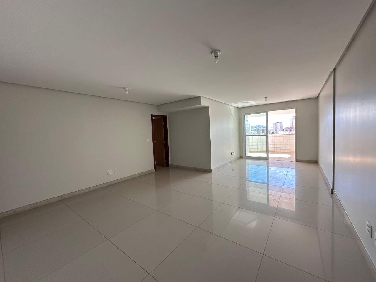 Apartamento 3 quartos para aluguel Melo 110m² Montes Claros MG: Sala