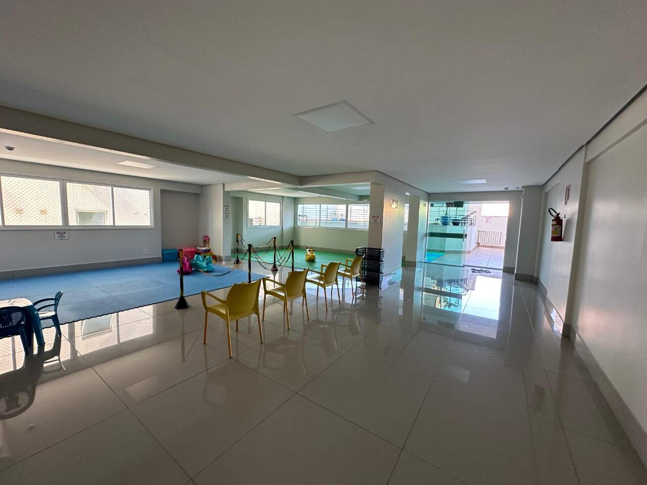 Apartamento 3 quartos para aluguel Melo 110m² Montes Claros MG: Sal o de festa