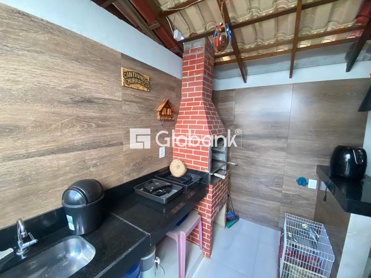 Casa 3 quartos à venda Acácias 61,7m² Montes Claros MG: rea Gourmet