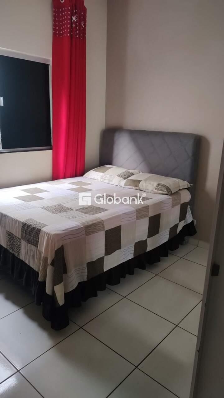 Casa 3 quartos à venda Acácias 61,7m² Montes Claros MG: Quarto