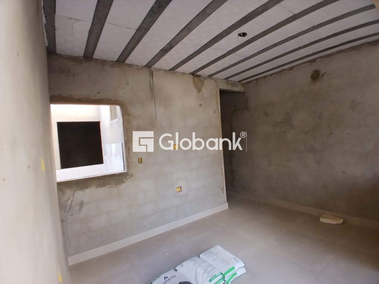 Casa 2 quartos à venda Jardim Olímpico 45m² Montes Claros MG: 
